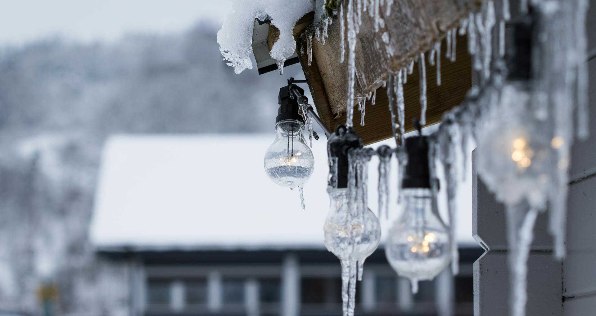 icicles freezing temperatures indianapolis heat pump